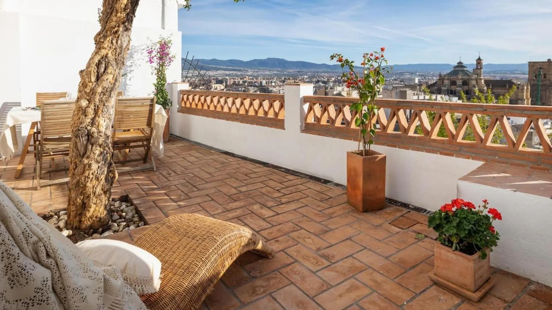 Carmen De Los Remedios Granada